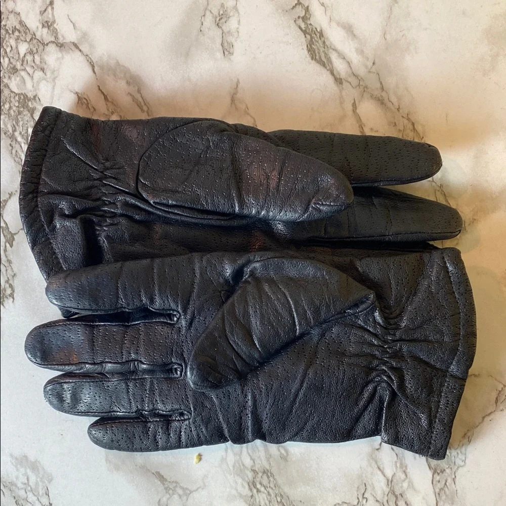 Vintage Women’s Black Leather Gloves Size 8 WPL 9522